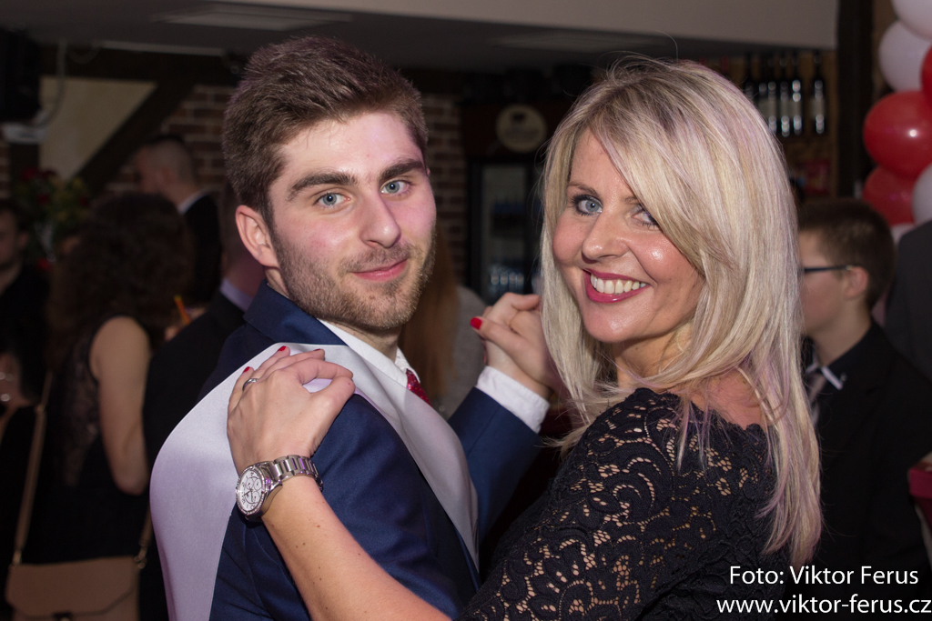 ,2018:01:20,22:02:42,1024