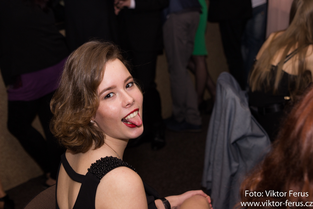 ,2018:01:20,22:03:30,1024