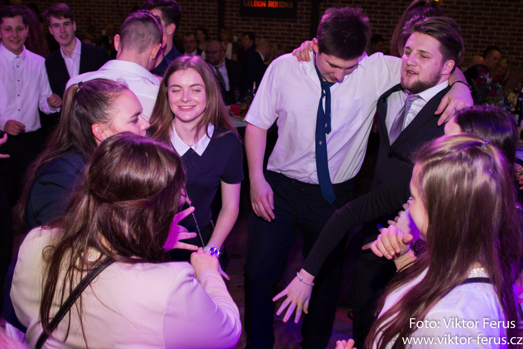 ,2018:01:20,23:36:52,1024