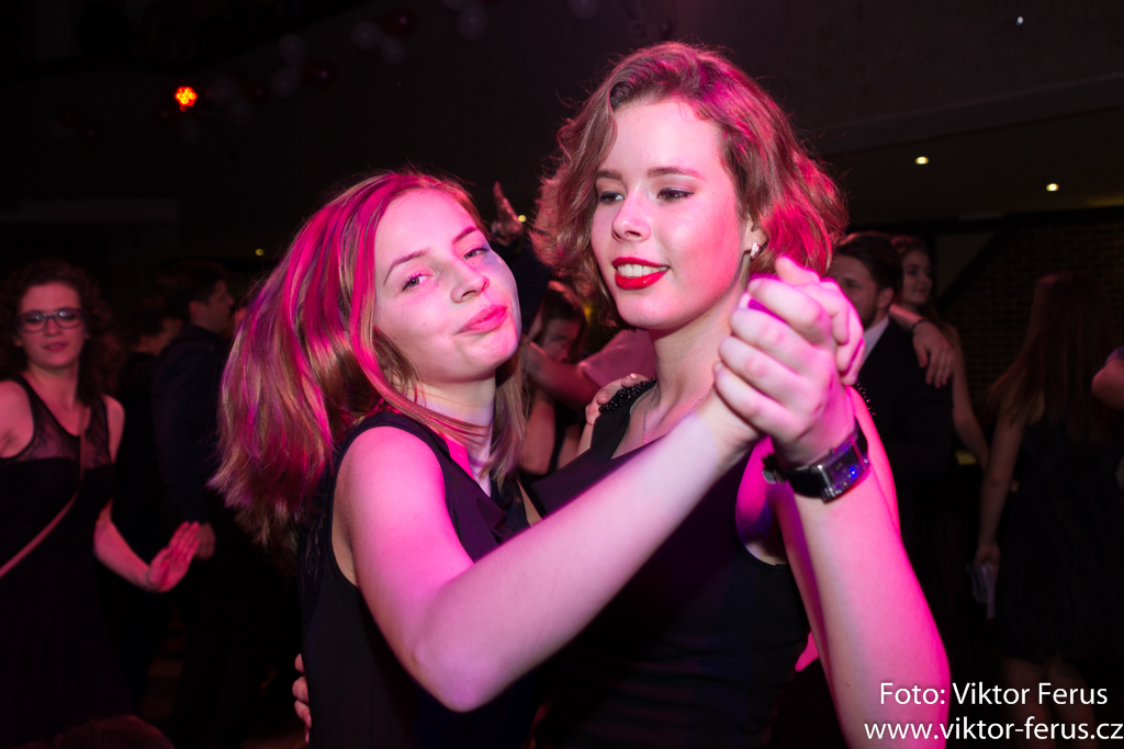 ,2018:01:20,23:37:09,1024