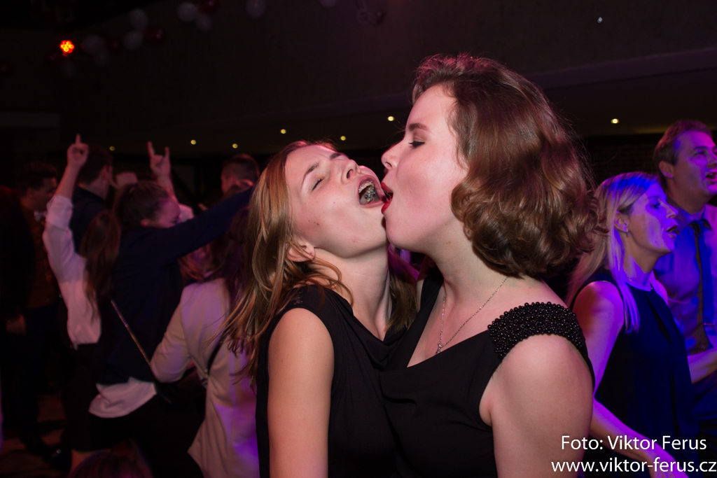 ,2018:01:20,23:37:14,1024