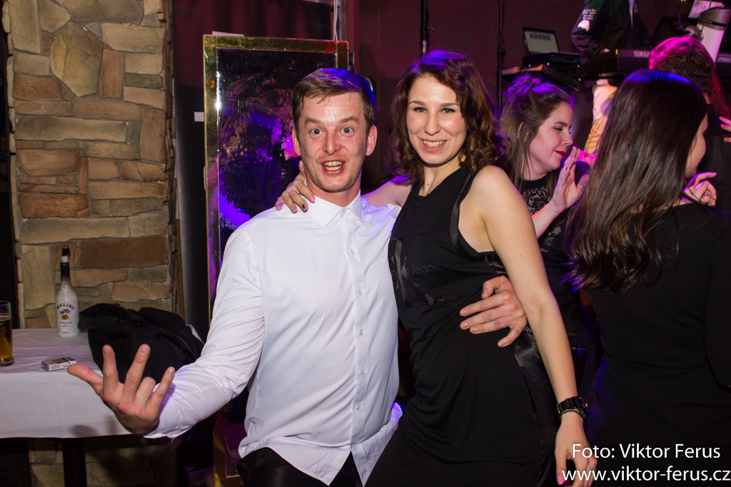 ,2018:01:20,23:39:11,1024