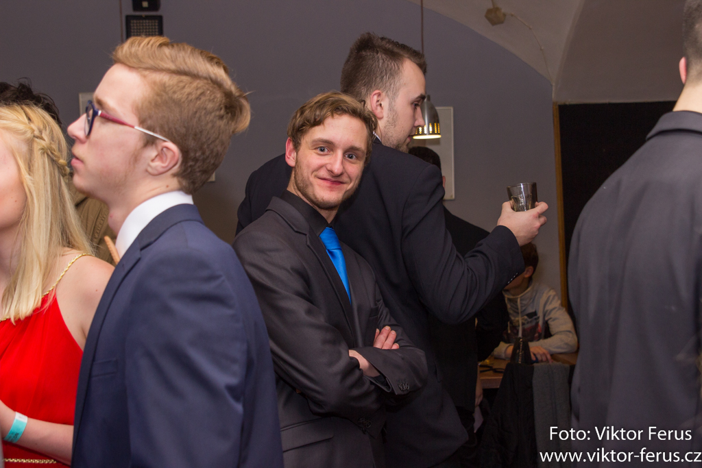 ,2018:01:21,02:01:43,1024