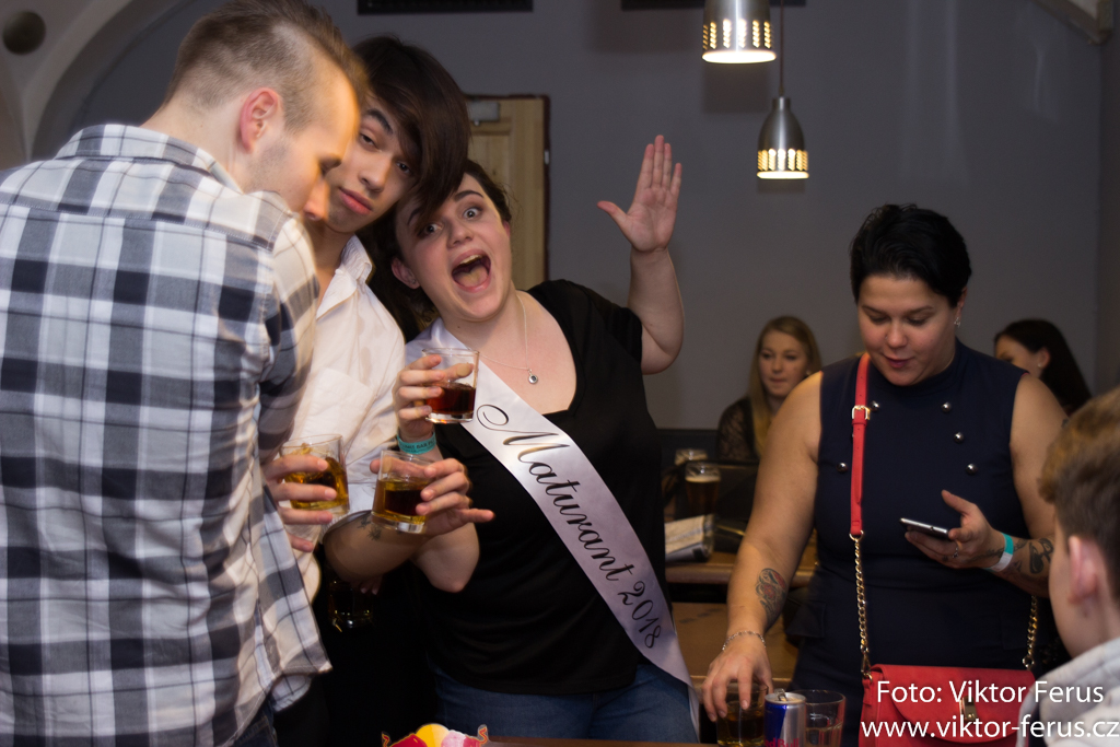 ,2018:01:21,02:04:53,1024