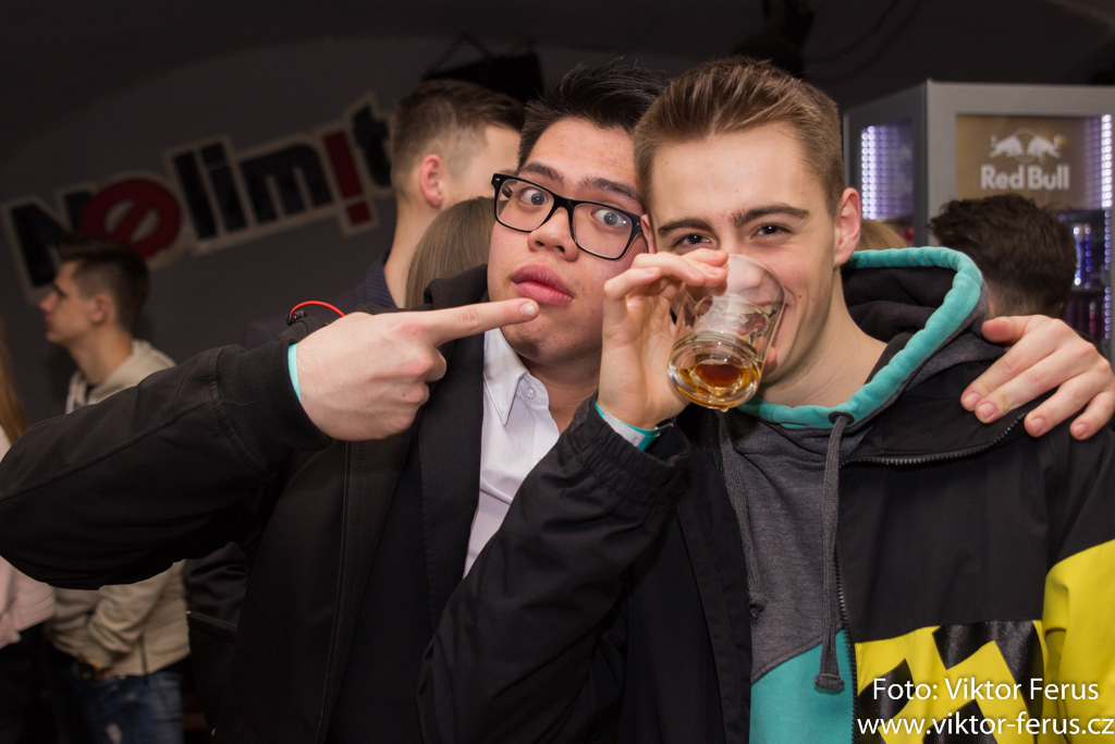 ,2018:01:21,02:05:35,1024