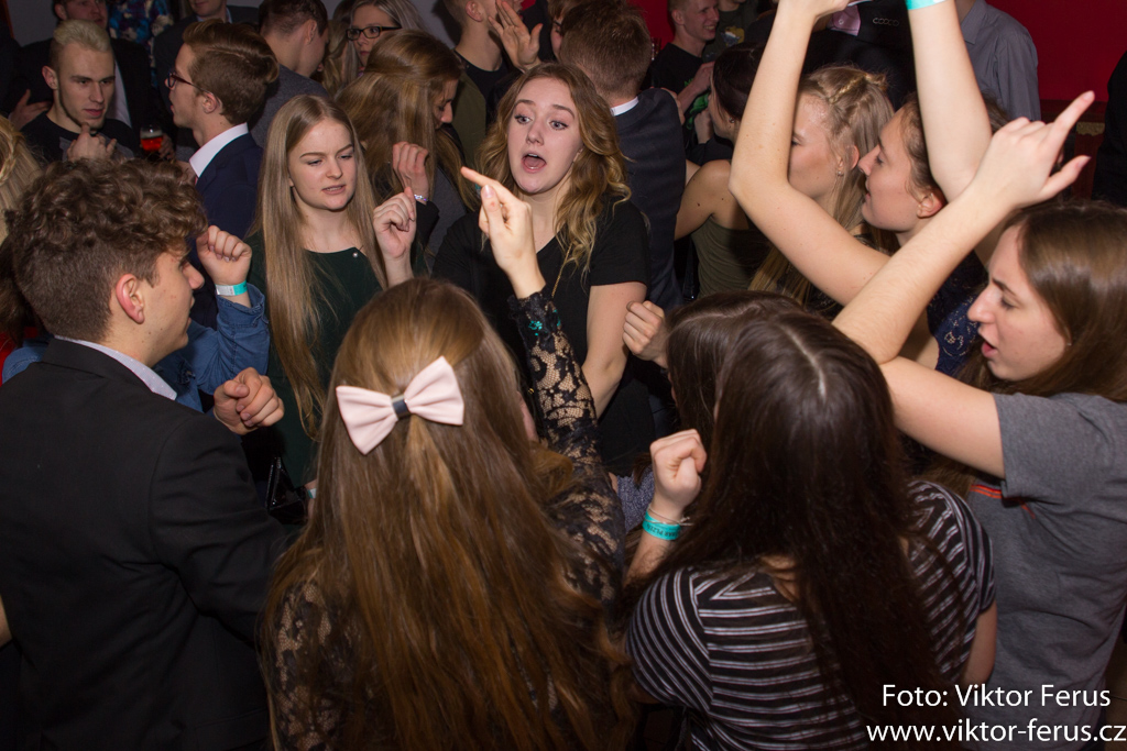 ,2018:01:21,02:19:52,1024