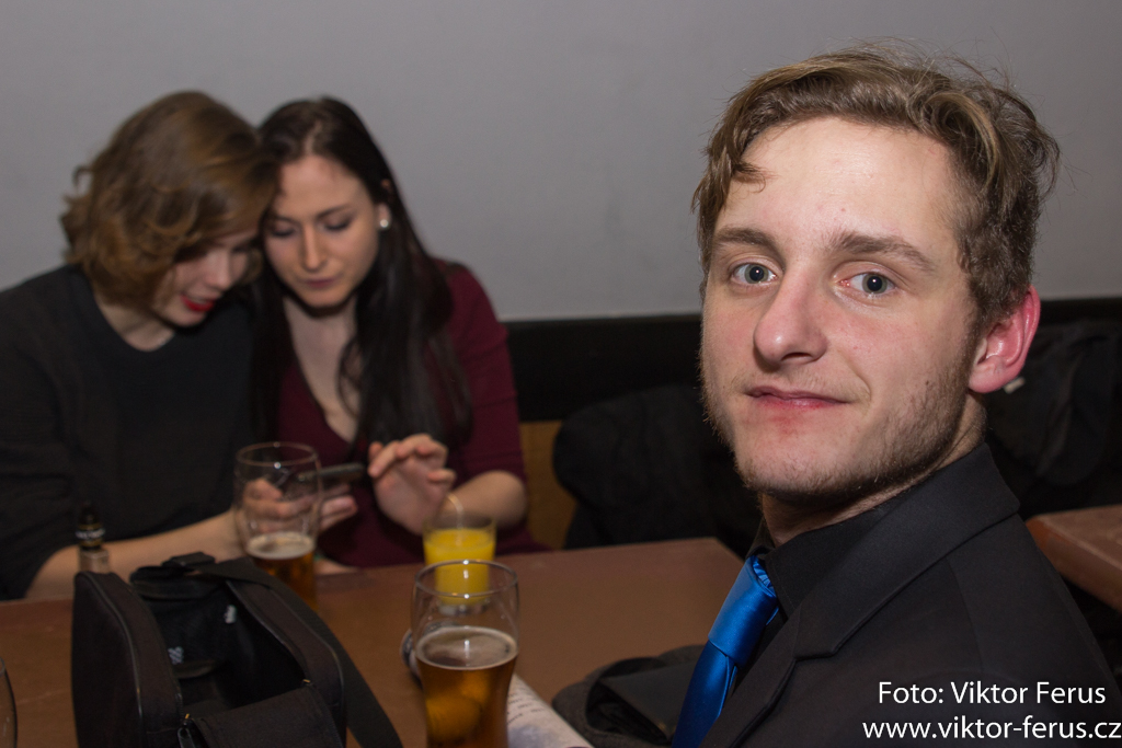 ,2018:01:21,02:25:49,1024