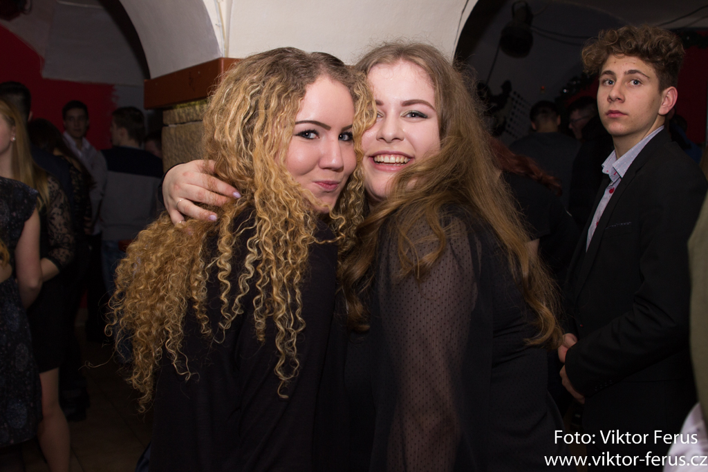 ,2018:01:21,02:34:11,1024