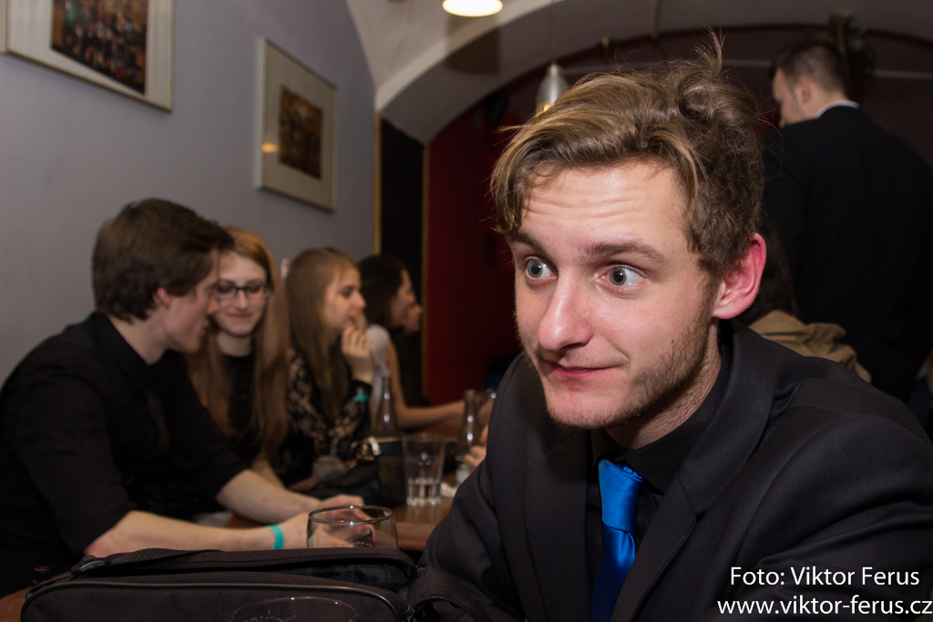 ,2018:01:21,02:37:20,1024