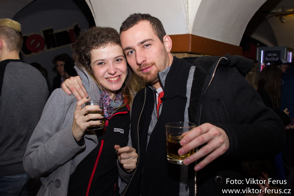 ,2018:01:21,02:41:15,1024