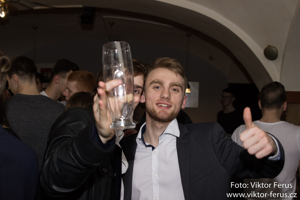 ,2018:01:21,02:44:12,1024