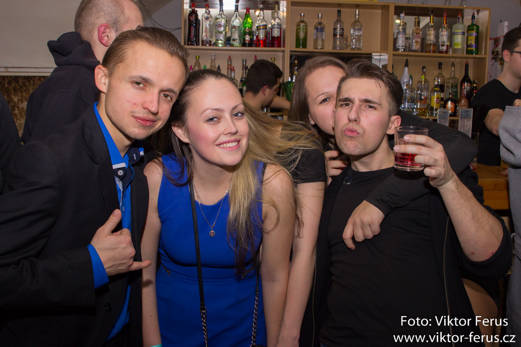 ,2018:01:21,02:57:02,1024