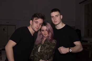 ,2018:03:11,00:30:44,1024