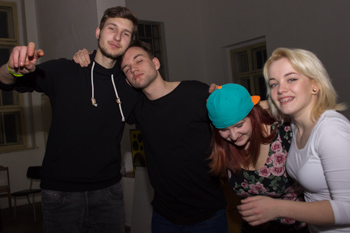 ,2018:03:11,01:22:56,1024