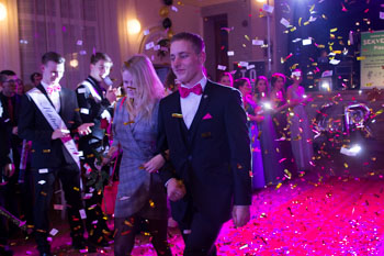 ,2019:01:11,21:58:23,1024