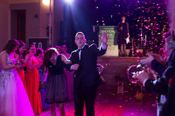 ,2019:01:11,21:59:43,1024