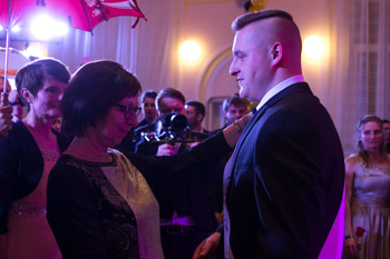 ,2019:01:11,21:59:54,1024