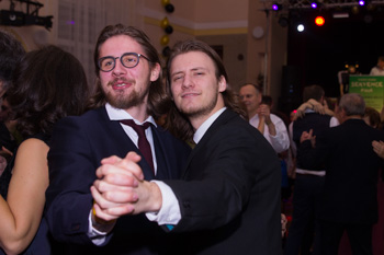 ,2019:01:11,23:44:48,1024