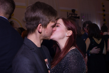 ,2019:01:11,23:45:03,1024