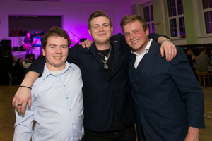 ,2022:04:01,22:12:27,1024